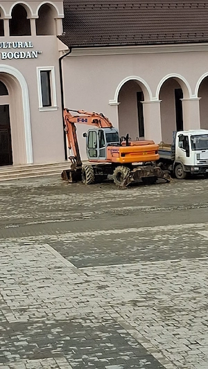 Excavator  - imagine 4