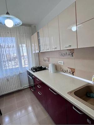 2 camere de închiriat| decomandat| metrou 1 decembrie  - imagine 5