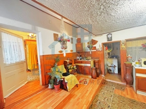 Casa-Central-Brasov-Sitei-Universitate-125mp-curte-280mp-Disponibila - imagine 6