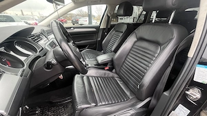 VW Passat 190 CP 2015  - imagine 10