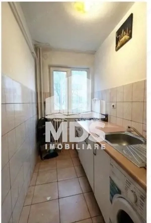 2 camere etaj 2 linga Kaufland-Resitei