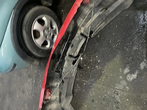 Bară spate Hyundai coupe an 2006 - imagine 4