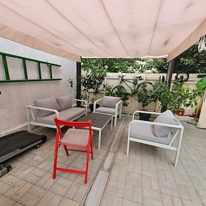 Casă deosebită în zonă liniștită și centrală   complet renovată! - imagine 3