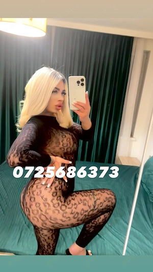 Poze reale 100 % blondă siliconată 