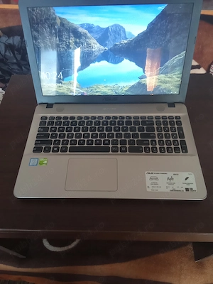 Laptop Asus A541U