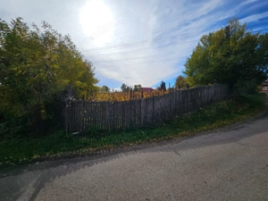 Teren intravilan 1000 mp, utilități, lângă Spital Călinești - imagine 4