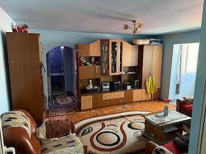 Vand apartament 3 camere 