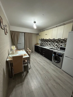 Garsoniera de inchiriat in zona Brancoveanu cu centrala proprie  aproape de metrou - imagine 2