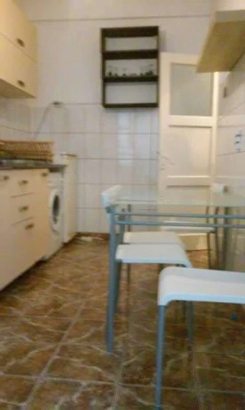 Apartament 2 camere decomandat ultracentral - imagine 3
