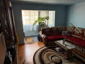 Vand apartament 3 camere  - imagine 7