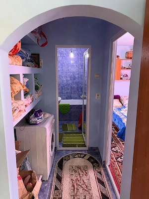 Vand apartament 3 camere  - imagine 9