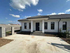 Duplex in Sanandrei | 3 camere | Toate utilitatile | Asfalt - imagine 2