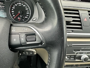 Audi Q3 2.0 Diesel 150 CP An 2015 4x4 - imagine 10