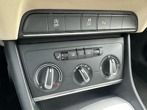 Audi Q3 2.0 Diesel 150 CP An 2015 4x4 - imagine 11