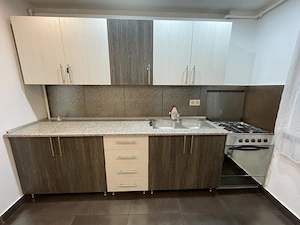 Închiriez apartament cu 2 camere Brașov