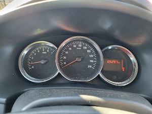 Dacia Logan 1.2 benzină 126.000 km