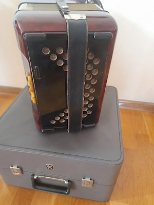 Acordeon diatonic cu butoane Hohner - imagine 2