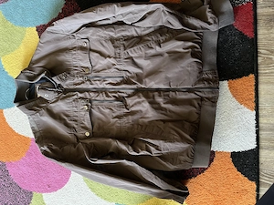 Vând geacă de primăvară Geox