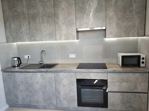 Garsonieră Confortabilă în Zona 13 Septembrie