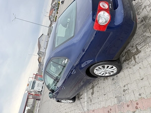 Volkswagen Jetta  - imagine 4