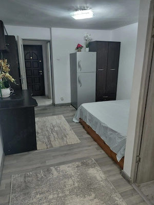 Inchiriez garsonieră 