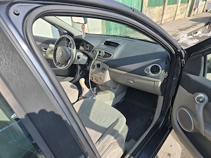 Vanzare Clio 3 2006 - imagine 2