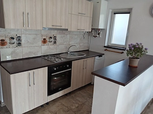 Casa de vânzare în Tuzla - imagine 2