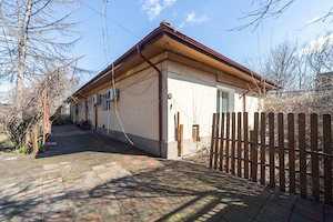 Vânzare, Vilă, 7 camere, zona Parcul Carol - imagine 2