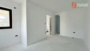 Duplex de vanzare 5 camere cu toate utilitatile - Mosnita Noua - imagine 6