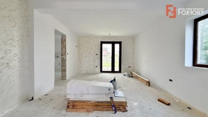 Duplex de vanzare 5 camere cu toate utilitatile - Mosnita Noua - imagine 2