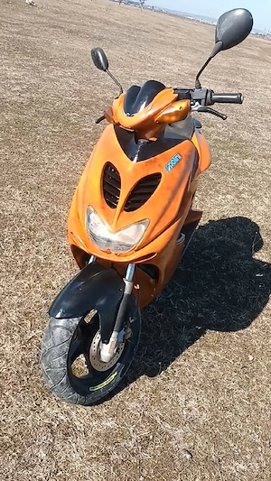 Vand scuter Yamaha aerox minareli 2t 80cc - imagine 3