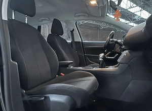 Peugeot 308 an 2017  - imagine 5