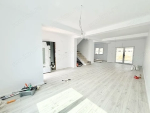 Duplex Mosnita - 4 camere - 123 mp utili - Despartit prin camera tehnica - imagine 3