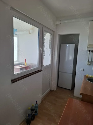 Închiriez apartament 2 camere - imagine 8