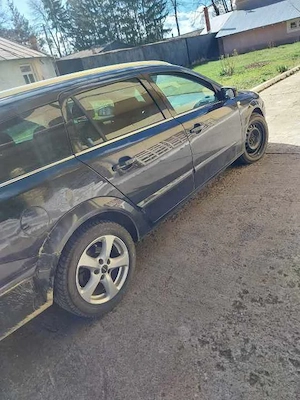 Autoturism  OPEL ASTRA (2008) - imagine 3