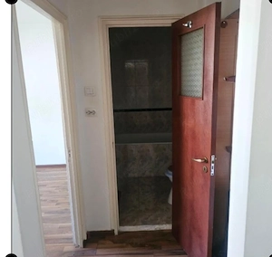 închiriez apartament 2 camere  - imagine 5