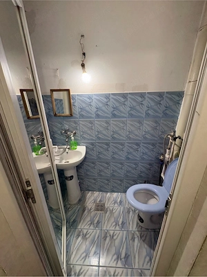 Vand apartament 2 camere direct de la proprietar - imagine 2