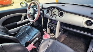 MINI COOPER ONE "CANDY PINK" - 1.6 benzina - 115 C.P. - inmatriculat RO - imagine 9