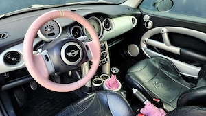 MINI COOPER ONE "CANDY PINK" - 1.6 benzina - 115 C.P. - inmatriculat RO - imagine 6