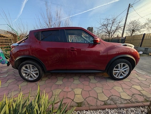 Vând Nissan Juke, motor 1.2 benzină, 125.000 km, culoare roșu, cutie manuala - imagine 2