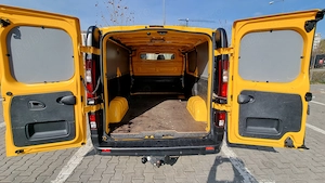 Renault Trafic 1.6 DIESEL AN 2015 - imagine 9