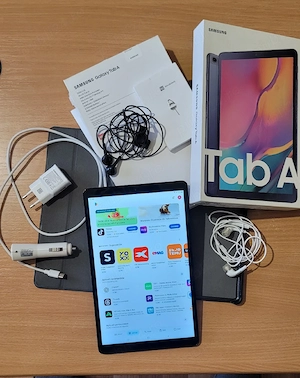 Tableta tab A10.1", cu SIM 4G+, Samsung, octa-core, 64 G RAM, black