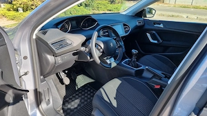 Peugeot 308, benzina 110 CP, AN 2020 - imagine 6