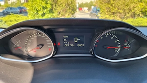 Peugeot 308, benzina 110 CP, AN 2020 - imagine 8