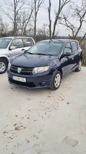 Vând Dacia Sandero ,2013, motor 1.2 benzina și gaz  - imagine 2