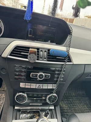 Mercedes C180 2011 - imagine 4