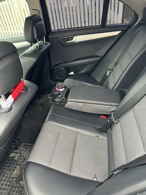 Mercedes C180 2011 - imagine 7