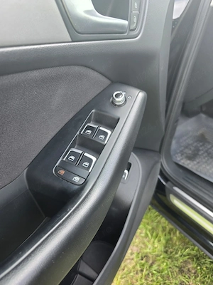 Audi Q5 Quattro - imagine 7