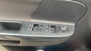 Vand Golf 6 140CP 2000cm       - imagine 2