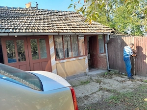Vând casă bătrânescă în comuna Goicea  - imagine 3